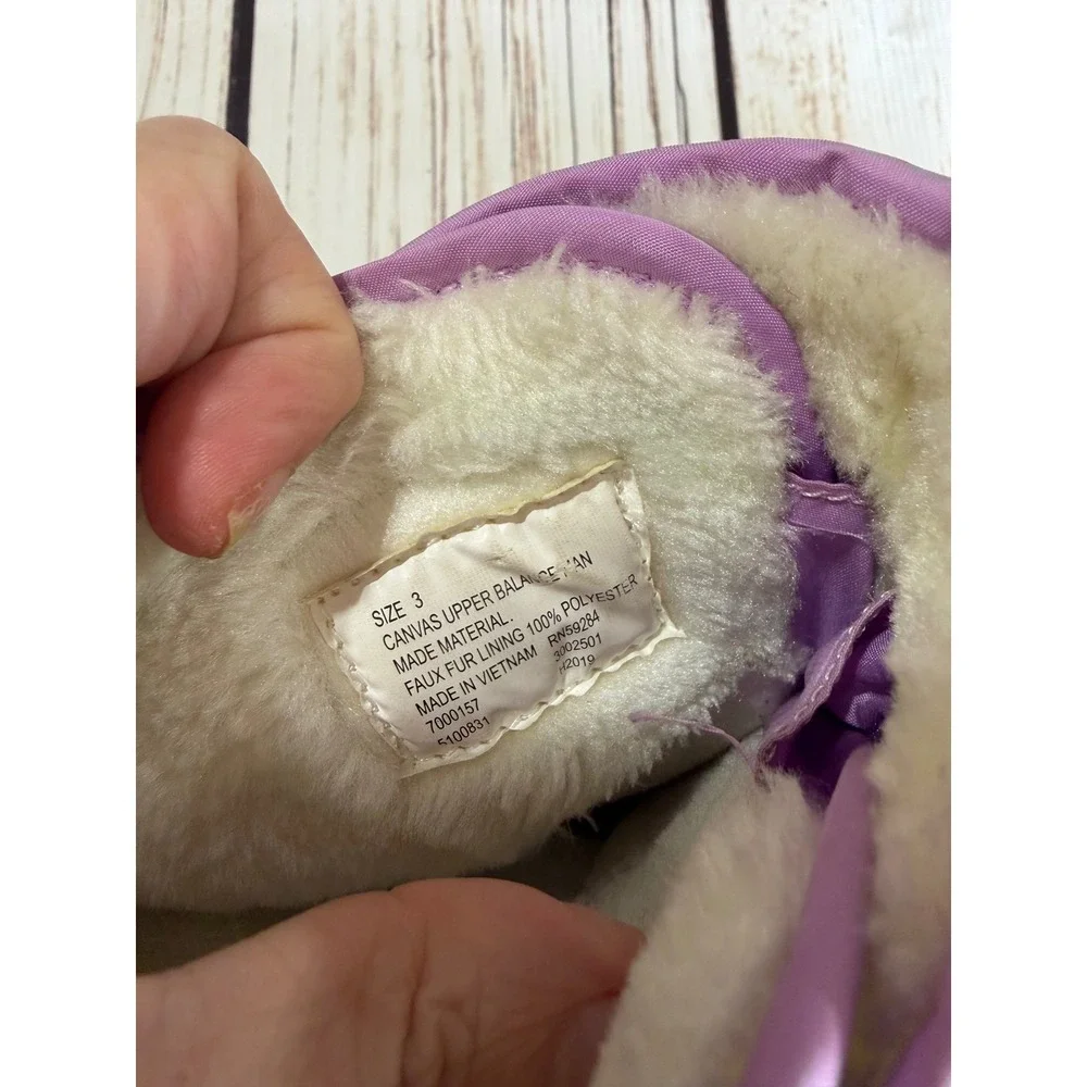 The Childrens Place Girls Purple Tie Dye Faux Fur Lined Snow Duck Boots Size 3
